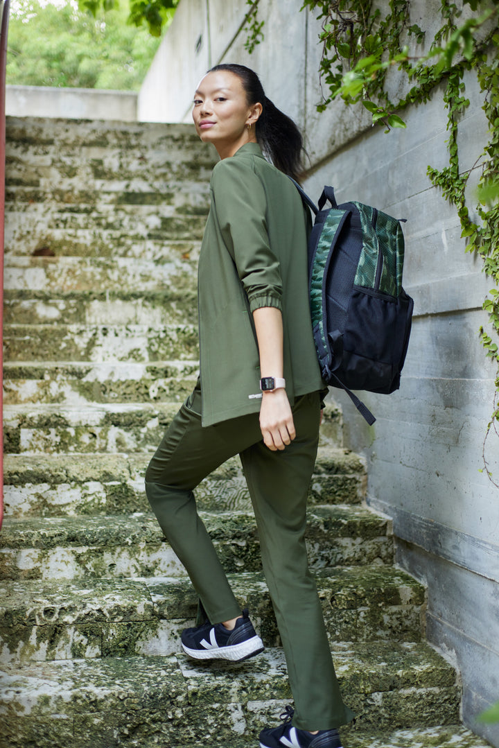 Sway Tuck-In Top - Hunter Green